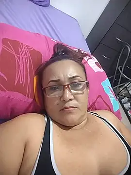 Czat XXX na żywo – Nini_Love_