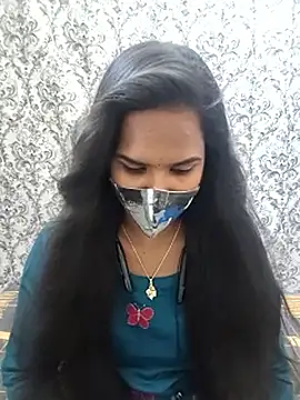 دردشة Tamil_Charu_ الجنسية المباشرة