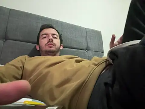 laynufff: онлайн-секс-чат