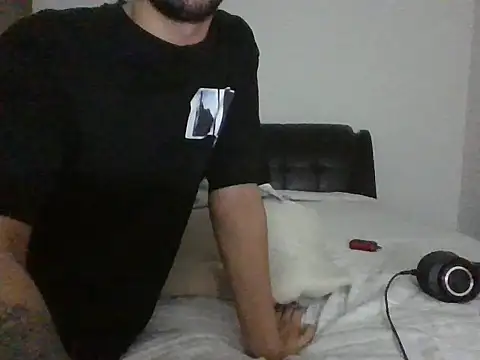 bladetrinityn's Webcam Show