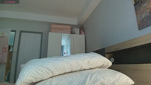 Pokazy przed kamerką – Kurohyooo