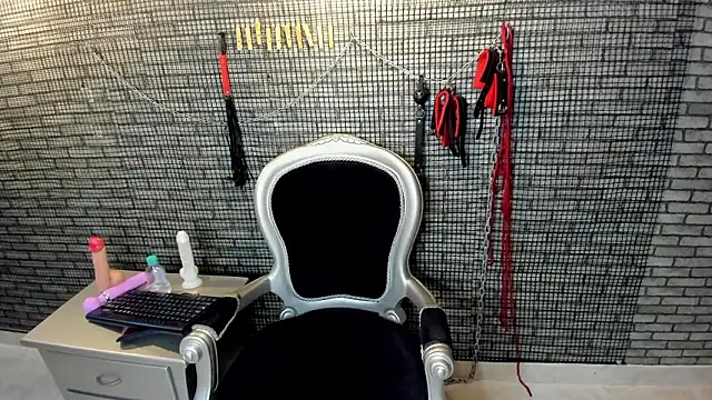 Živý XXX chat hillary_bigbutt