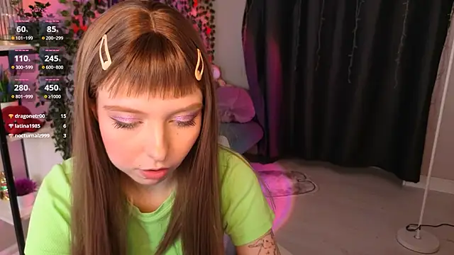 Chatroom XXX en direct de romance_with_dina