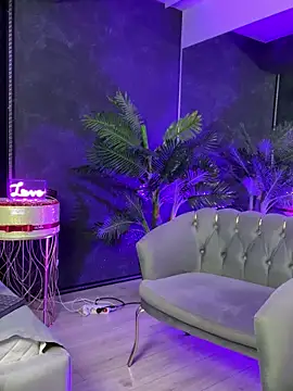 SelenaDaze's Live XXX Chat