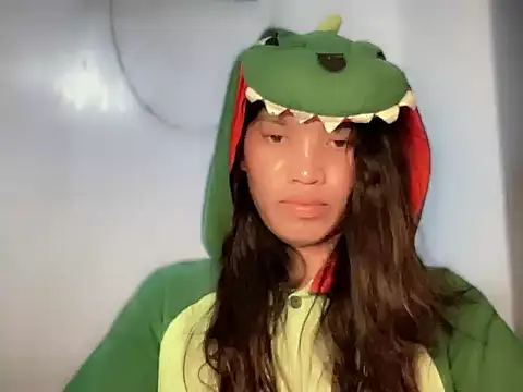 Yourgoddess_jayve Show in webcam