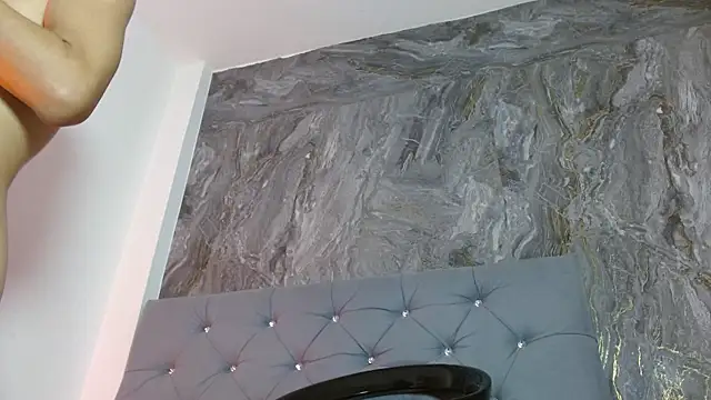 Czat XXX na żywo – Twinkcock22