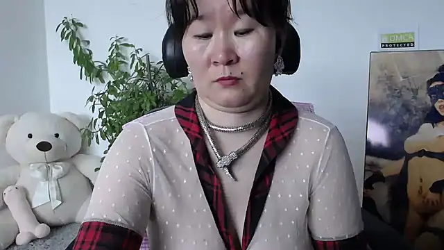 XXX chat uživo modela Akira_xx