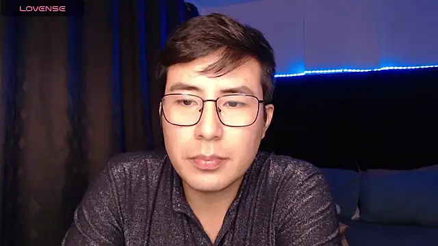 andrewmhilton_ 现场XXX聊天