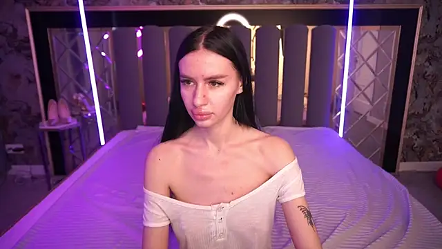 Snow_WhiteeeX's Live XXX Chat