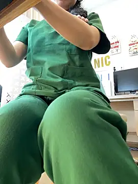 XXX chat uživo modela Clinic_Sexy