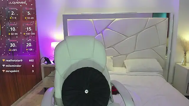 دردشة Natasha_Kiim_ الجنسية المباشرة