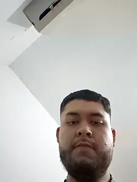 rich_ryx Show Webcam