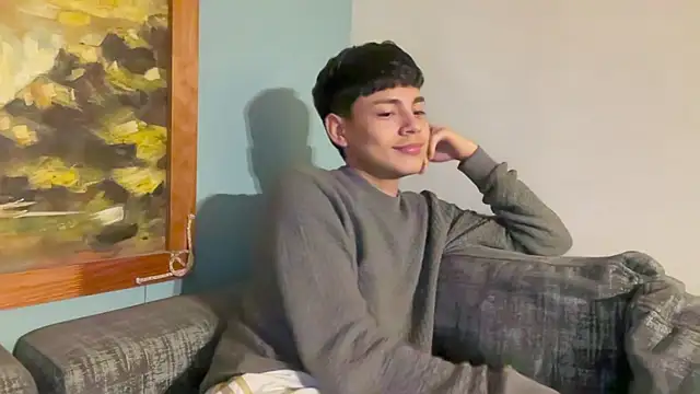 Andy_Belier23: онлайн-секс-чат