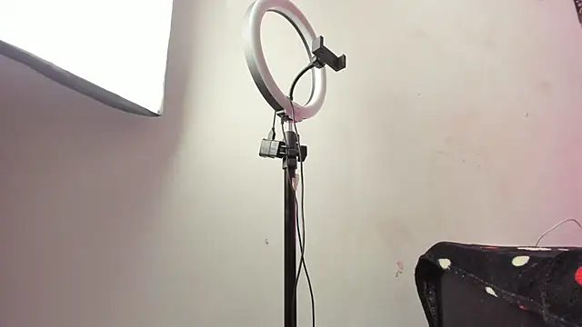 Rihanna_hotxのライブXXXチャット