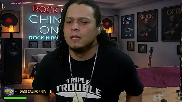 chino_roz: вебкам-шоу