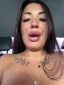 RuslanaXX's Live XXX Chat