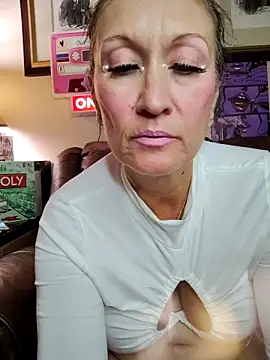 TheDimeのライブXXXチャット