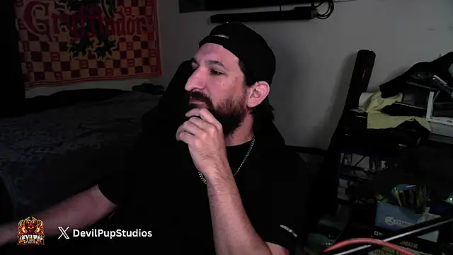 Show webcam de DevilPup75_