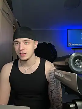 Channingboy's Live XXX Chat