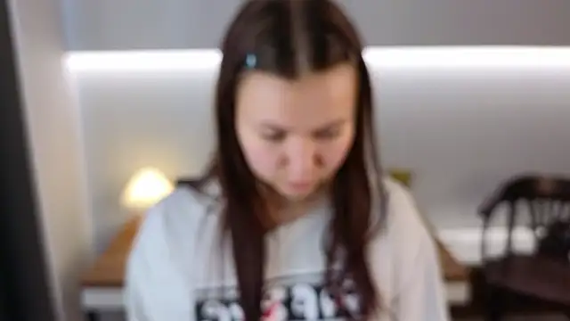 IzolaHirai's Live XXX Chat