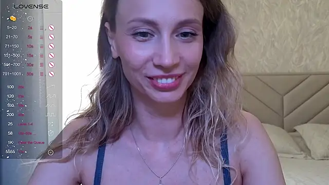 Alice_Wonders' Live XXX Chat