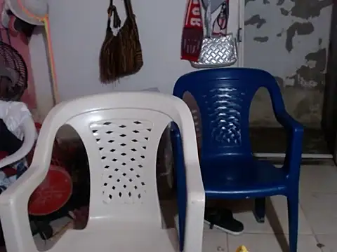 master_juju1924: онлайн-секс-чат