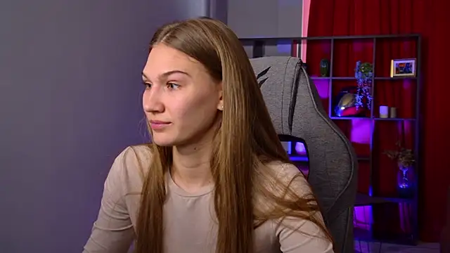 Онлайн чат XXX Sweet_Emilya