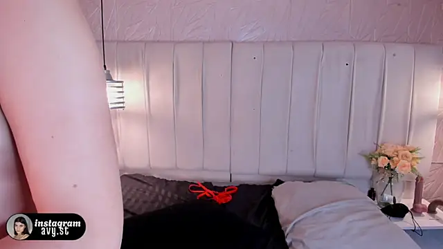avy_st's Live XXX Chat