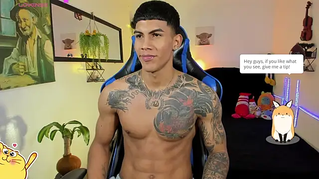 Damian_latinxxx: διαδικτυακό σόου στην κάμερα