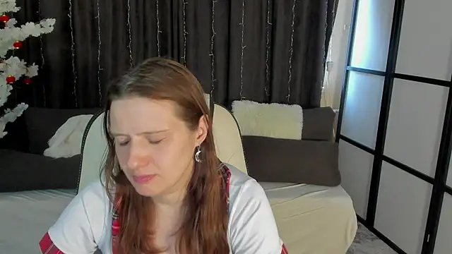 Kathrine_Meyer: онлайн-секс-чат