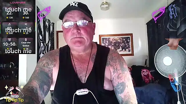 Czat XXX na żywo – KINKYBLUEYES69