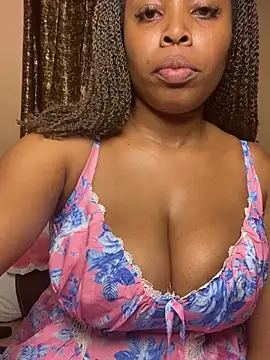 The-ass254 Adlı Modelin Canlı XXX Sohbeti