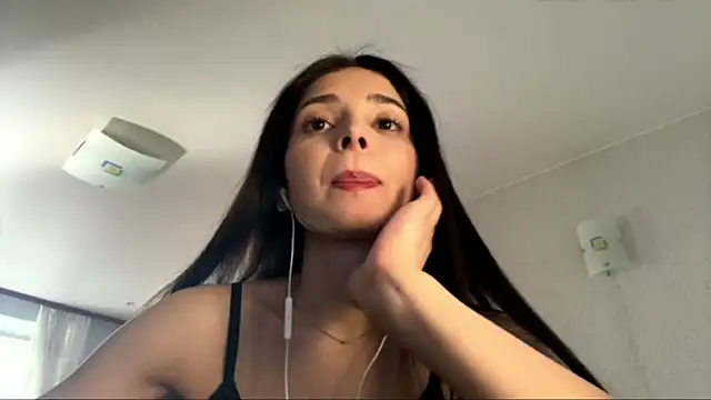 Mikytiki live XXX chat