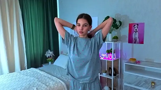 LatashaTarr live XXX chat