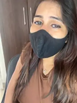 Sexy_Madhurii webcam show