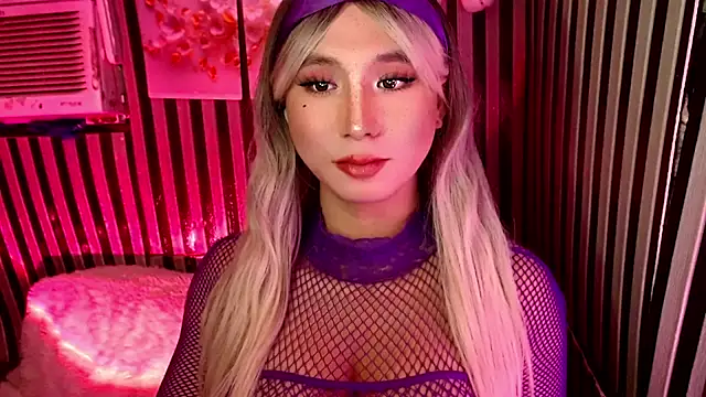 HoresCOCKLUCY 在線直播表演