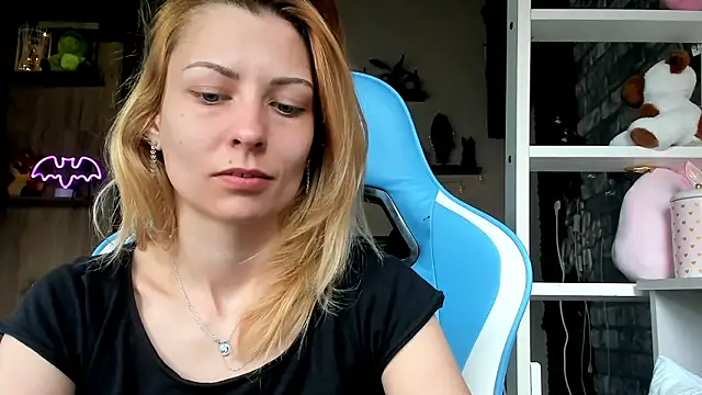 karo123421 Live XXX-chat