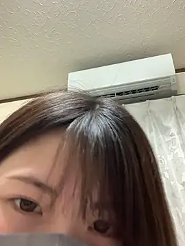 ms_sui élő XXX-chatje