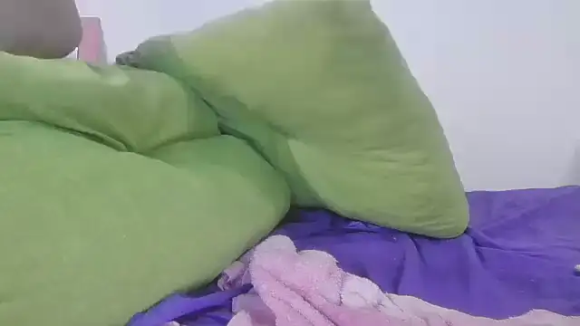 Carla_Brasil_fetiche – Naživo XXX chat