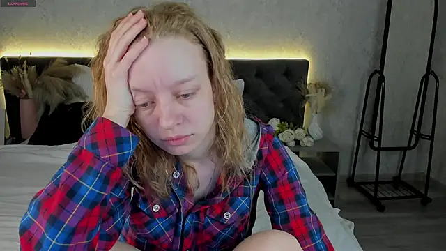 دردشة Michelle_Blond الجنسية المباشرة