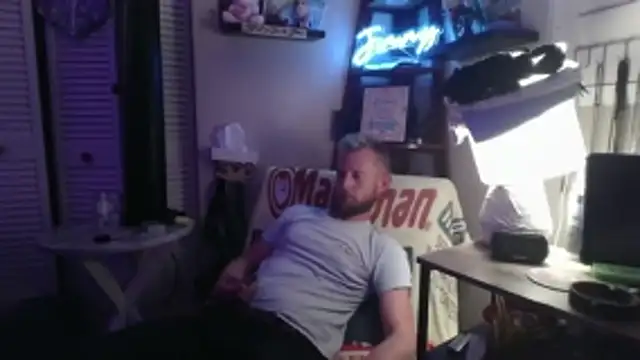 boysfirsttime লাইভ XXX চ্যাট