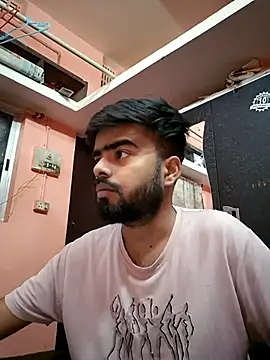 soniriyaa010101のライブXXXチャット