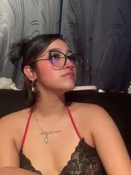 دردشة LilithMonette الجنسية المباشرة