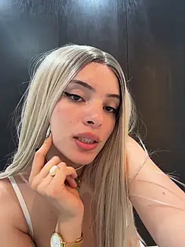 romanovanita's Live XXX Chat