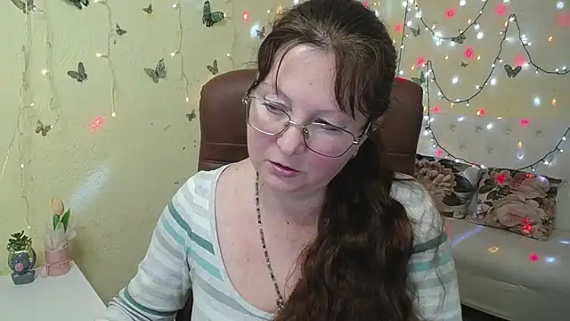 دردشة VanessaHotts الجنسية المباشرة