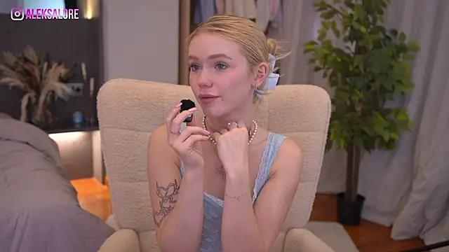 Webkamerová show LexieLoree