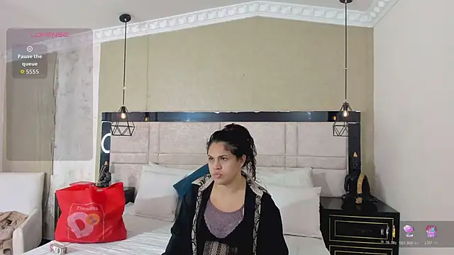 kimCosseyy – Kamerová šou