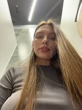 Živý XXX chat LeiaMood