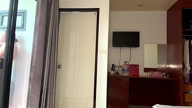 دردشة kamila_18_french الجنسية المباشرة