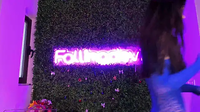 دردشة realhotfallingdevil الجنسية المباشرة